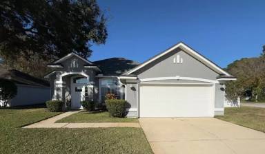 Main picture of 13487 Las Brisas Way