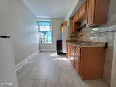 Main picture of 70 Armstrong Ave