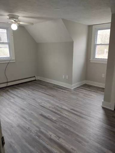 Main picture of 127 Monomonock Rd