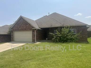 Main picture of 12798 SE 20th St