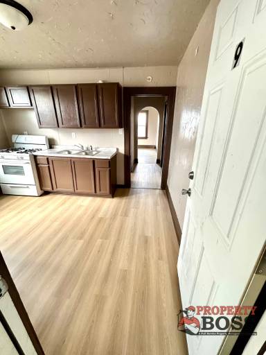 Main picture of 130 East 13th Avenue Apt 11