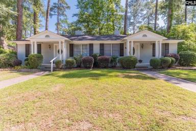 Main picture of 5-7 Lakeview Cir