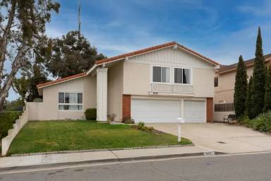 Main picture of 1656 Olmeda St