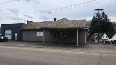 Main picture of 308 Jackson Ave