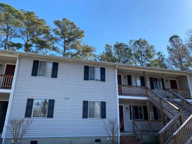 Main picture of 107 Lullwater Dr