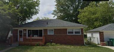 Main picture of 23755 Cushing Ave