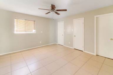 Main picture of 200 E Upas Ave