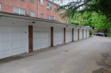 Main picture of 101 Valley Rd