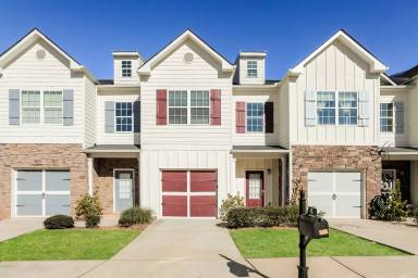 Main picture of 55 Madaline Ln