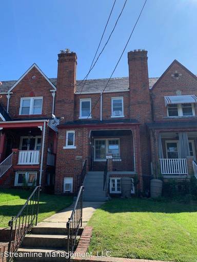 Main picture of 5235 New Hampshire Ave NW