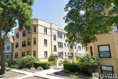 Main picture of 2319 N Rockwell St