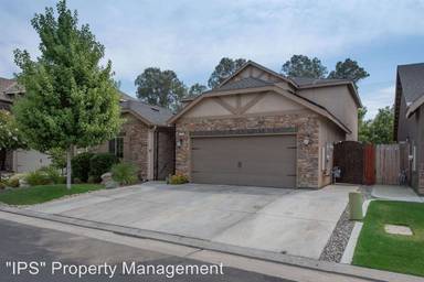 Main picture of 7418 N Lacey Dr