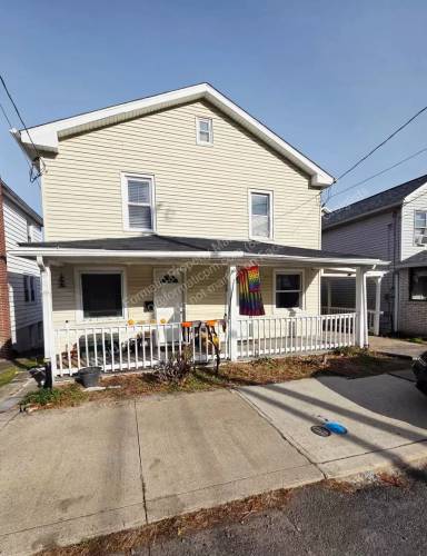 Main picture of 168 Garfield St