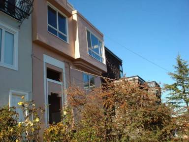 Main picture of 799 Castro St