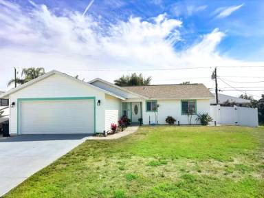 Main picture of 207 Abalone Rd