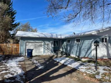 Main picture of 618 Doris Dr