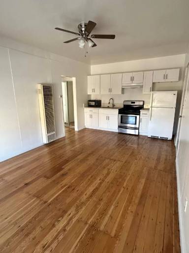 Main picture of 1781 Orchid Ave