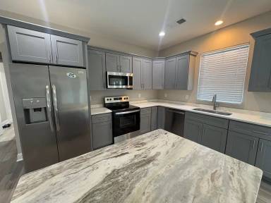 Main picture of 6 Herring Ave