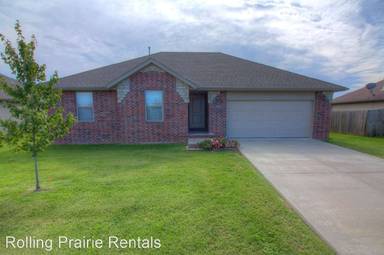Main picture of 2504 W Cover Dr