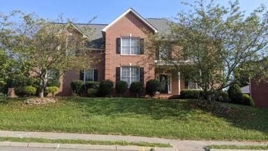 Main picture of 8306 Lake Village Cir