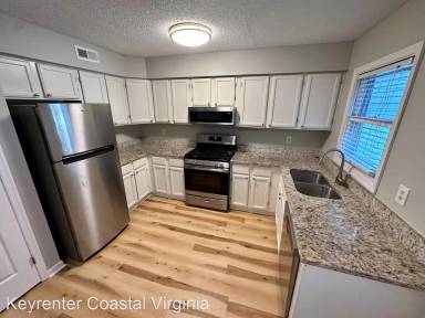 Main picture of 2102 Queen Annes Ct