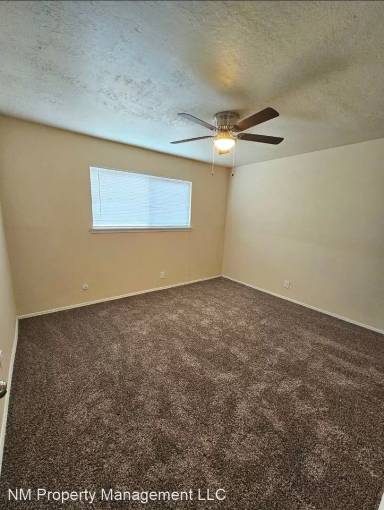 Main picture of 1701 Girard Blvd SE