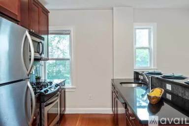 Main picture of 226 Banks St