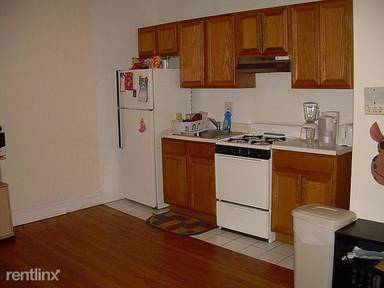 Main picture of 4606 N Spaulding Ave