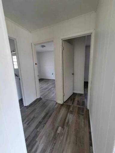 Main picture of 630 Capital Ave