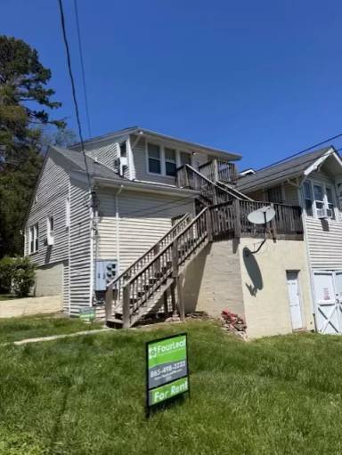 Main picture of 3224 E 5th Ave