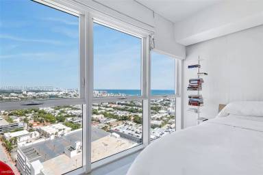 Main picture of Icon Condominium