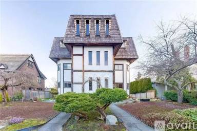 Main picture of 809 N G St