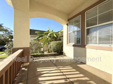 Main picture of 4967 Calle Arquero