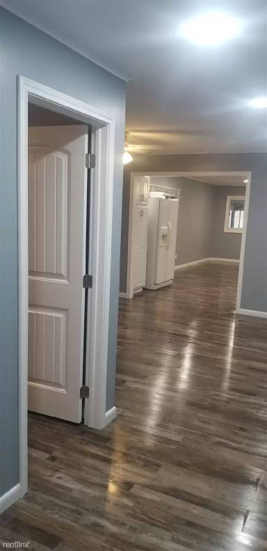 Main picture of 2710 N Norwood Ave