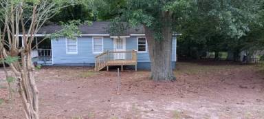 Main picture of 65 Angel St