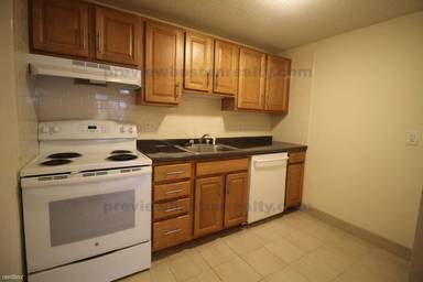 Main picture of 118 North Beacon St