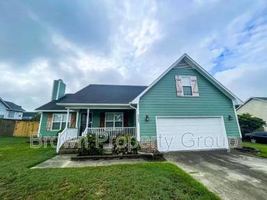 Main picture of 245 Walden Green Dr