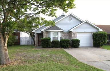Main picture of 1407 Sterling Point Dr