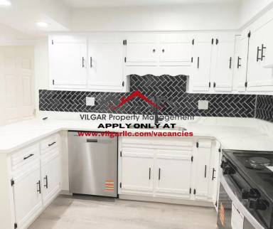 Main picture of 3532 164th St