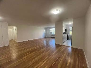 Main picture of 368 Raven Ct