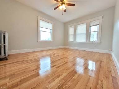 Main picture of 17 Wachusett St