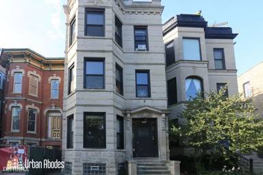 Main picture of 1927 W Schiller St