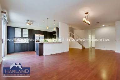 Main picture of 5540 Renaissance Ave