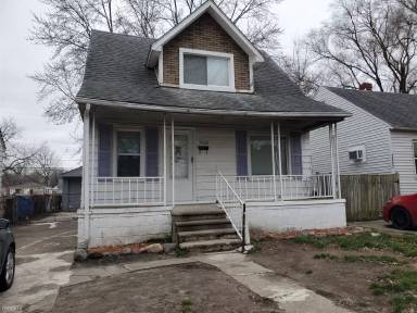 Main picture of 7220 Orchard Ave