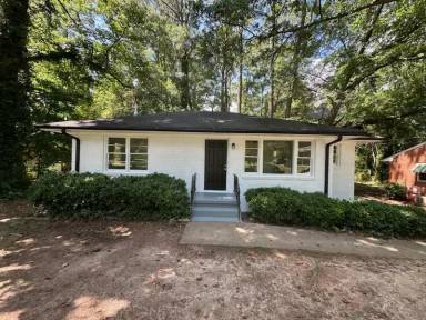 Main picture of 1308 Rocksprings St