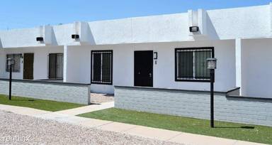 Main picture of 2837 N Euclid Ave