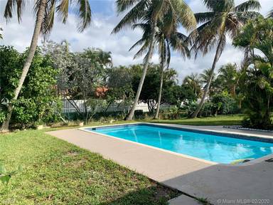 Main picture of 13425 NW 10th St