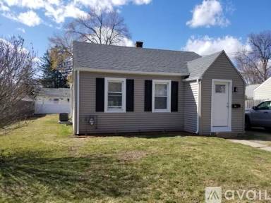 Main picture of 107 Naubuc Ave