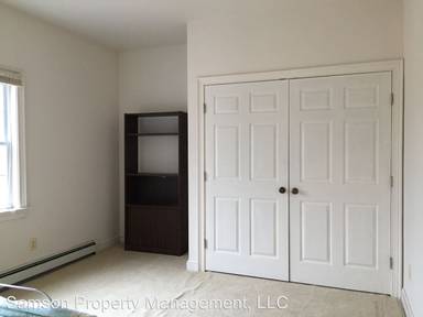 Main picture of 7256 Greenwich Rd