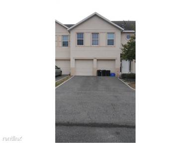 Main picture of 2243 Sweet Holly Ln
